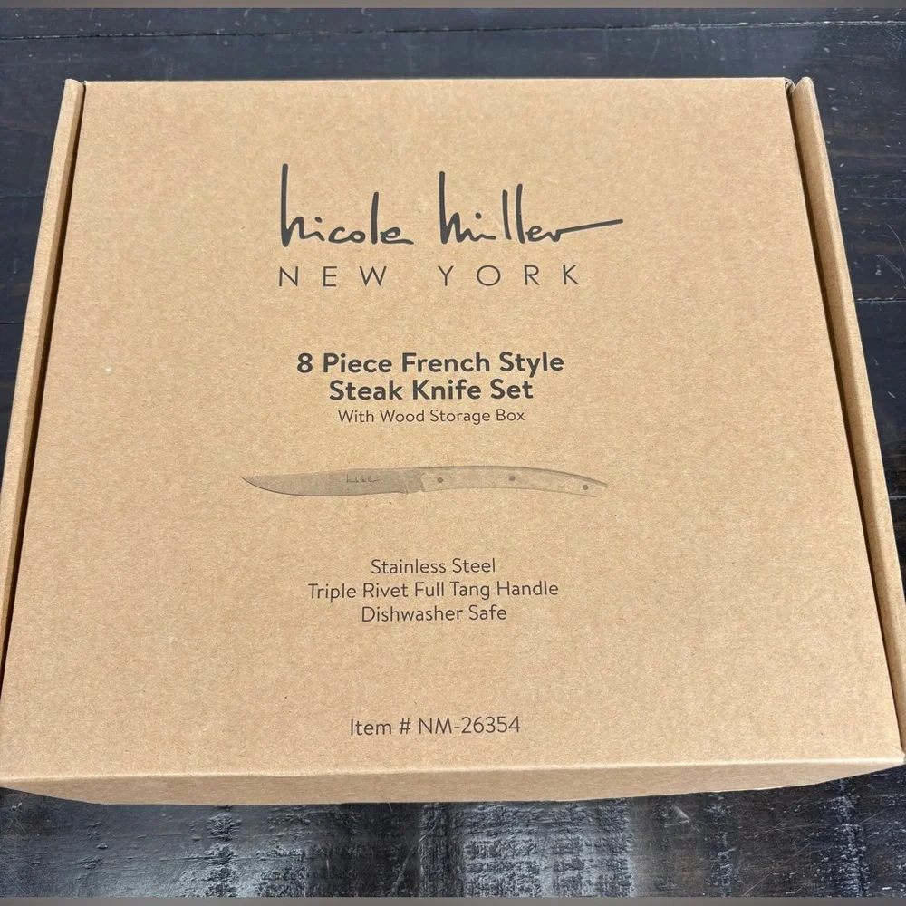 NEW Nicole Miller 8-Piece French Style Steak Knife Set With Elegant Wooden Case